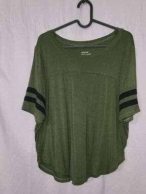 torrid olive green short sleeve tee with black sleeve stripes